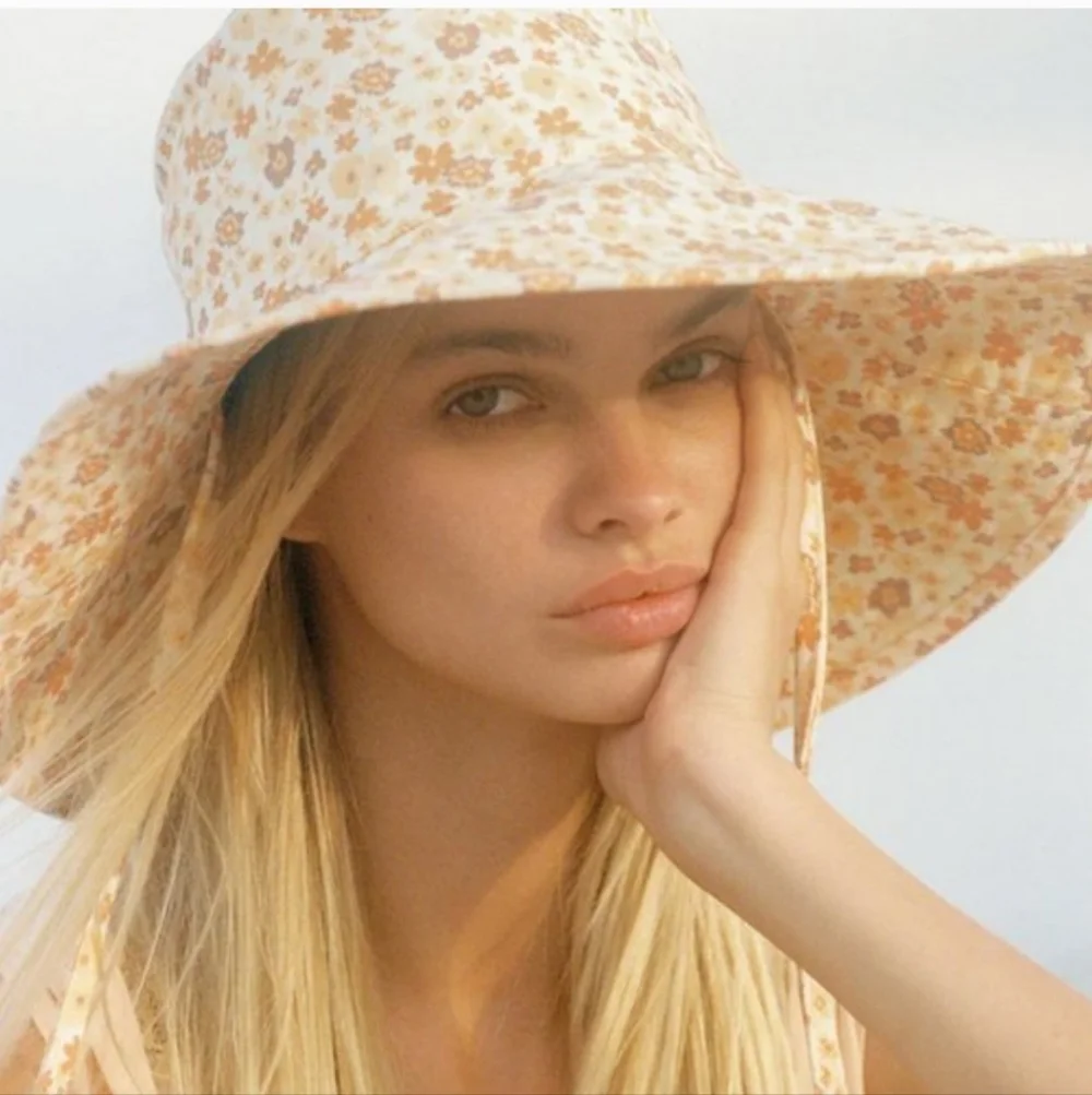 Lack Of Color Floral Wide Brim Bucket Hat in Cream and Orange - Picture 4 of 7